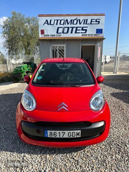 Rojo Usado 2008 Citroën C1 Exclusive Utilitario | 4200 € - Imagen 1/4