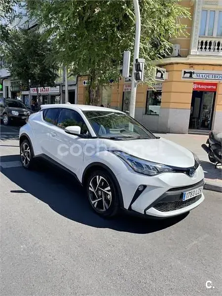 Usado Toyota C-HR Advance 122 CV (89 kW) 2022 Blanco SUV