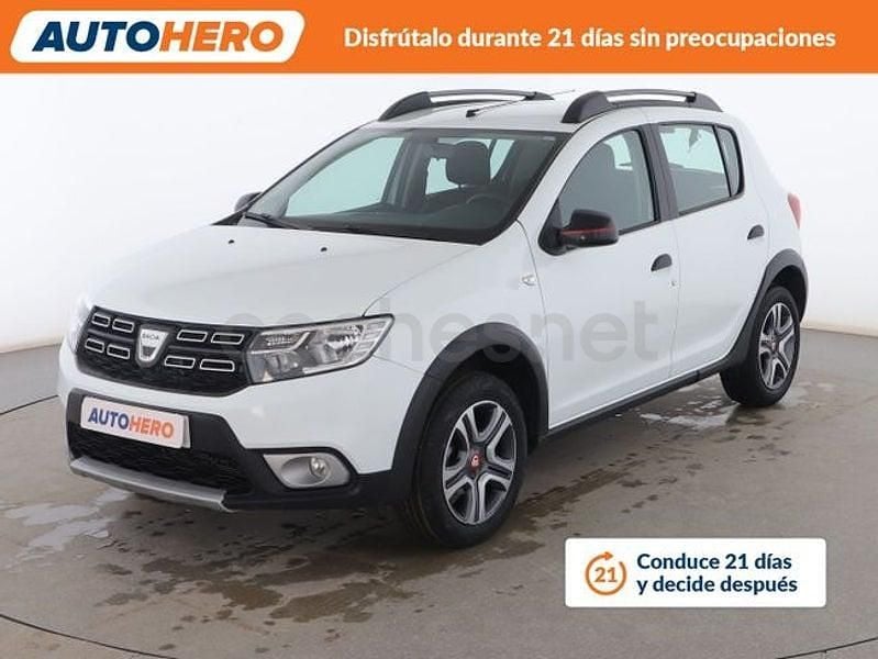 Usado Dacia Sandero Comfort 95 CV (69 kW) 2019 Blanco Berlina