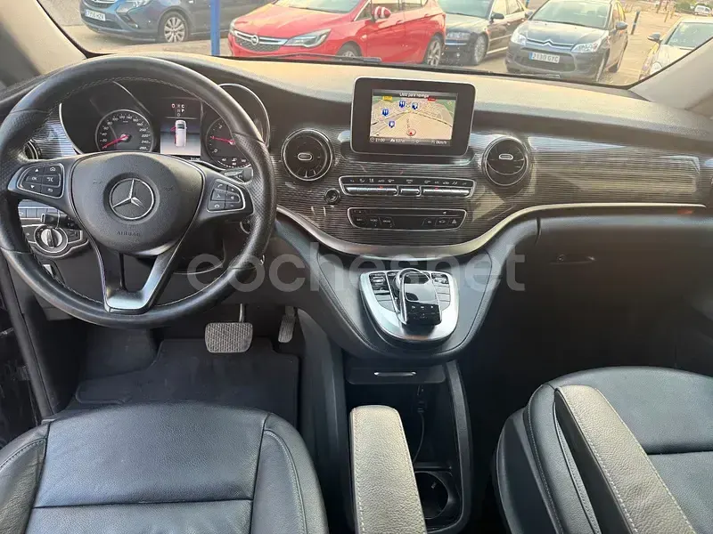 Usado Mercedes V250 Avantgarde 190 CV (139 kW) 2019 Negro Monovolumen