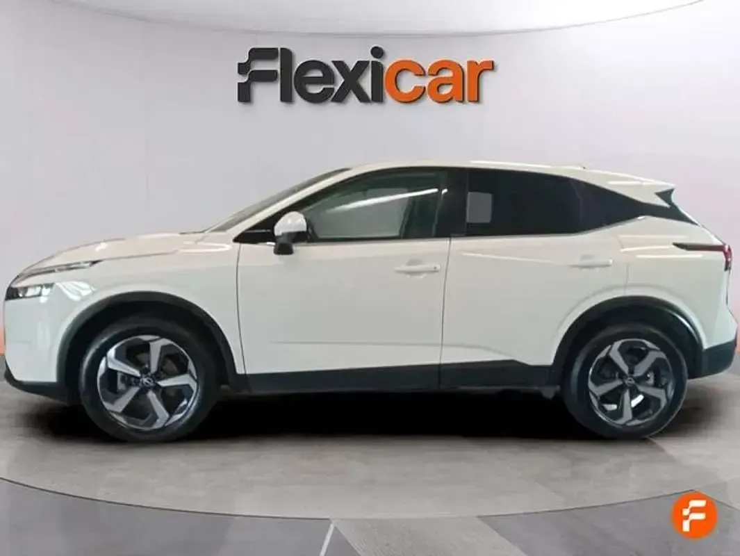 Usado Nissan Qashqai Acenta 140 CV (102 kW) 2023 Blanco SUV