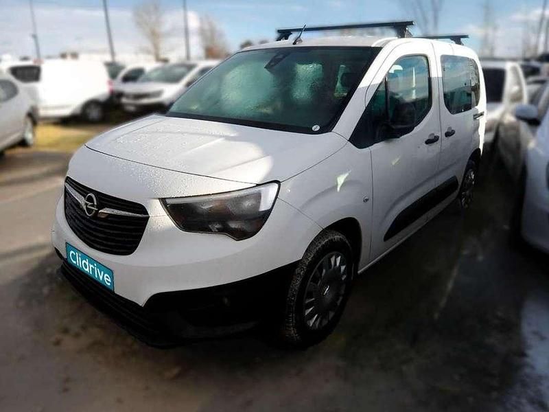 Usado Opel Combo Life Edition 102 CV (75 kW) 2021 Monovolumen