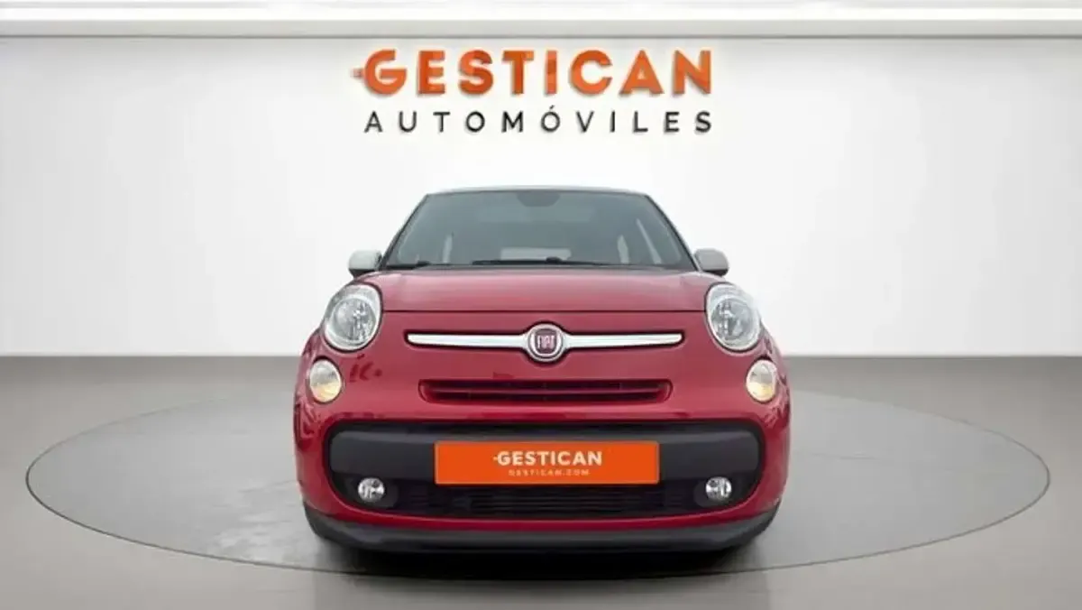 Usado Fiat 500L Living 120 CV (88 kW) 2017 Rojo Monovolumen