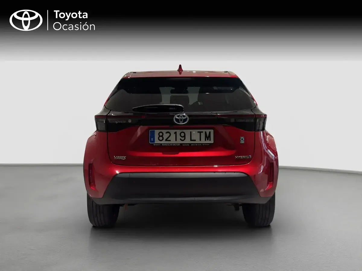 Usado Toyota Yaris Cross 116 CV (85 kW) 2021 Rojo SUV