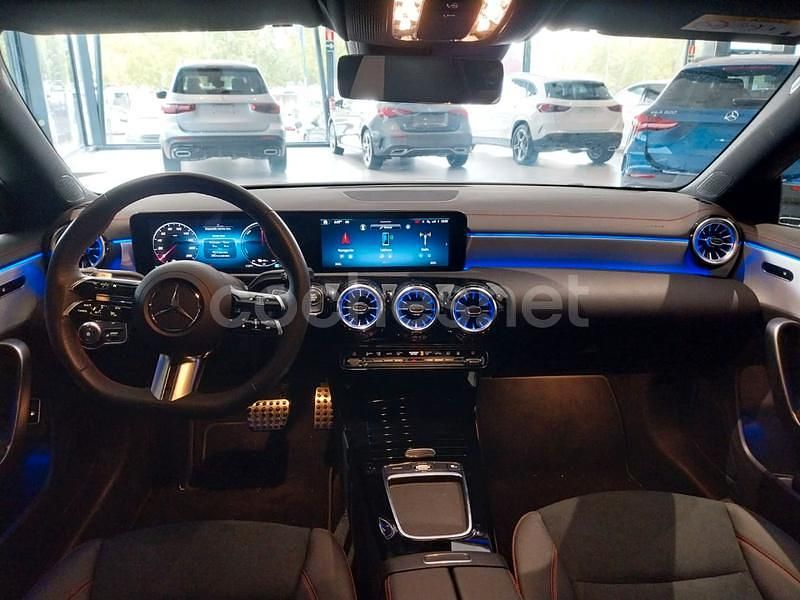Usado Mercedes CLA250e 218 CV (160 kW) 2025 Blanco Berlina