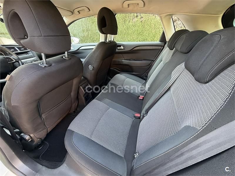 Usado Citroën C4 Exclusive 114 CV (83 kW) 2014 Blanco Berlina