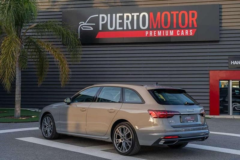 Usado Audi A4 Advanced 204 CV (150 kW) 2022 Gris Berlina