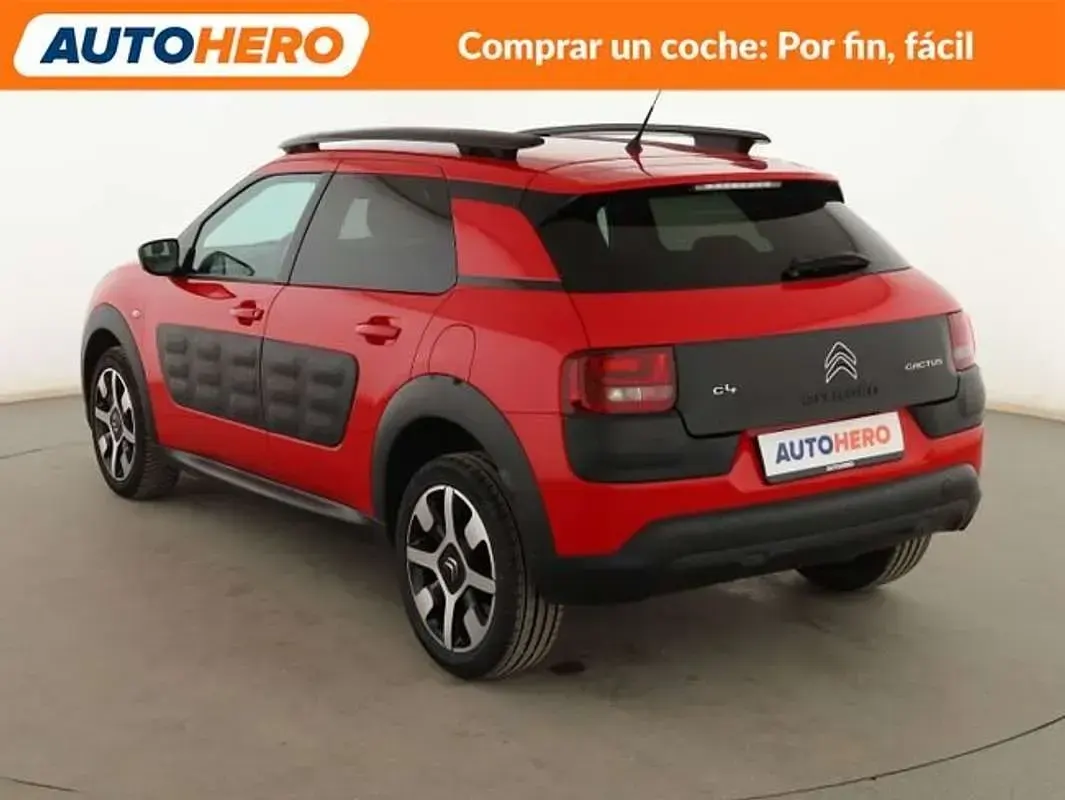 Usado Citroën C4 Cactus Feel 99 CV (72 kW) 2015 Rojo Utilitario