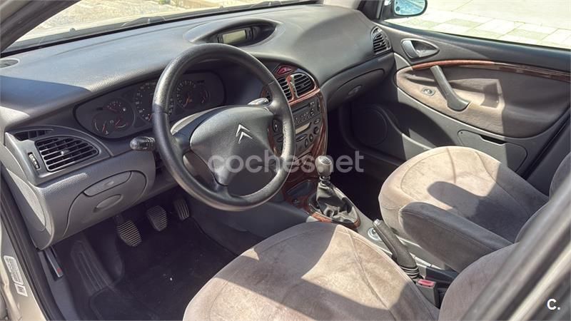 Usado Citroën C5 110 CV (80 kW) 2003 Gris / plata Berlina