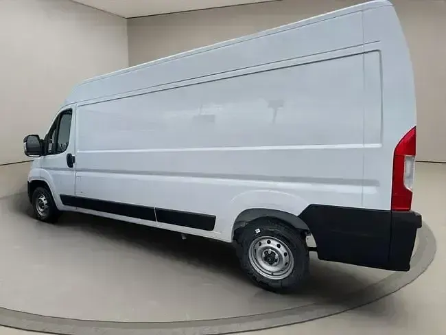 Uusi Citroën Jumper 2025 Valkoinen Tila-auto