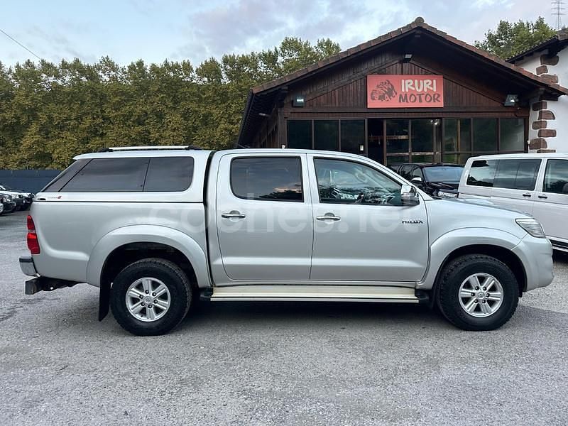 Gris / plata Usado 2014 Toyota HiLux Recogida | 30.999 € - Imagen 1/4
