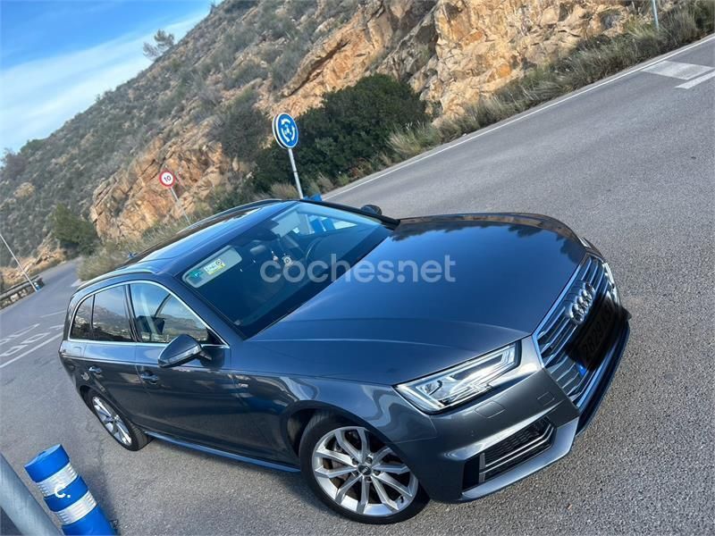 Usado Audi A4 S-Line 190 CV (139 kW) 2019 Gris / plata Familiar
