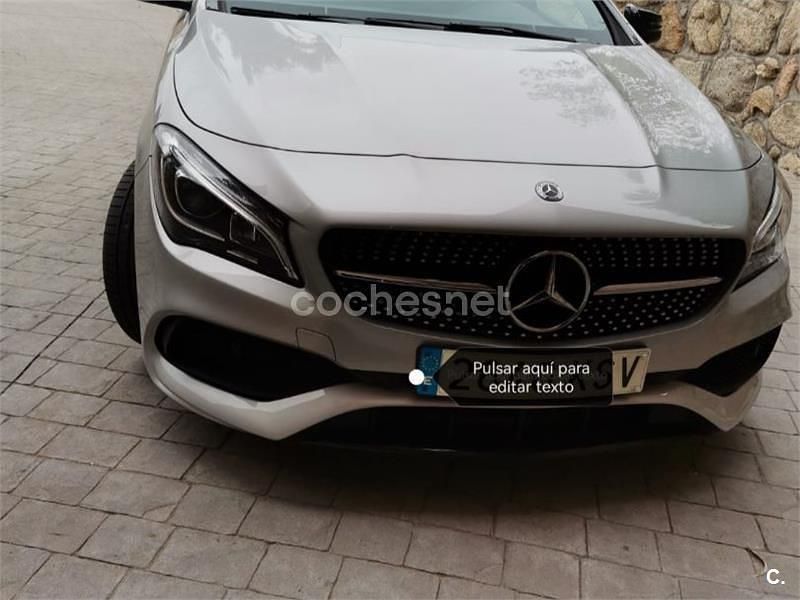 Usado Mercedes CLA200 156 CV (114 kW) 2019 Gris / plata Berlina