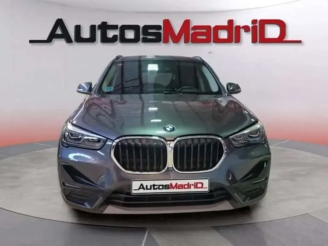 Usado BMW X1 190 CV (139 kW) 2021 Gris SUV