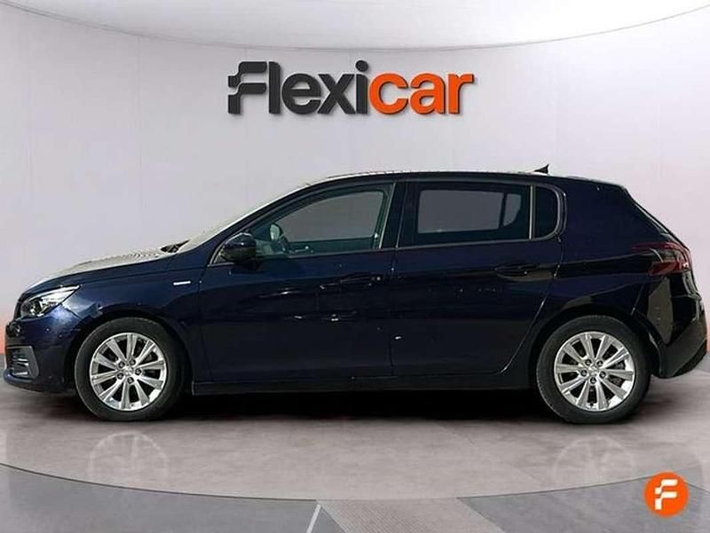 Usado Peugeot 308 SW Allure 131 CV (96 kW) 2020 Azul Familiar