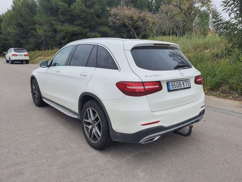 Usado Mercedes GLC220 194 CV (142 kW) 2019 Blanco SUV