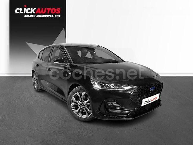Usado Ford Focus ST-Line 125 CV (91 kW) 2024 Negro Berlina