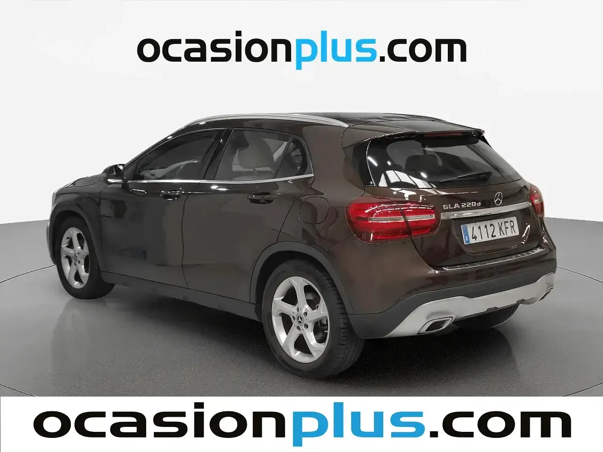 Usado Mercedes GLA220 177 CV (130 kW) 2017 Marrón SUV