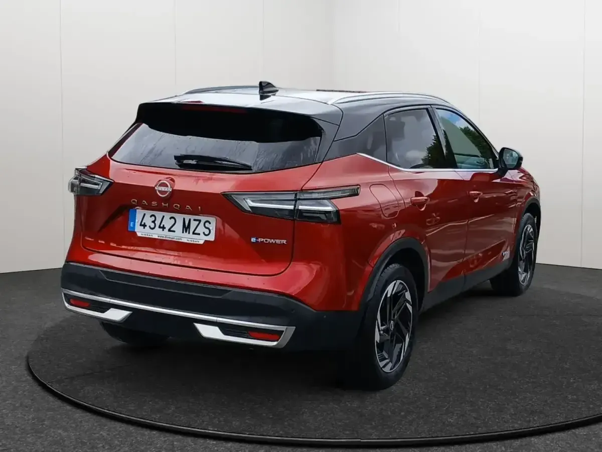 Usado Nissan Qashqai N-Connecta 190 CV (139 kW) 2025 Negro SUV