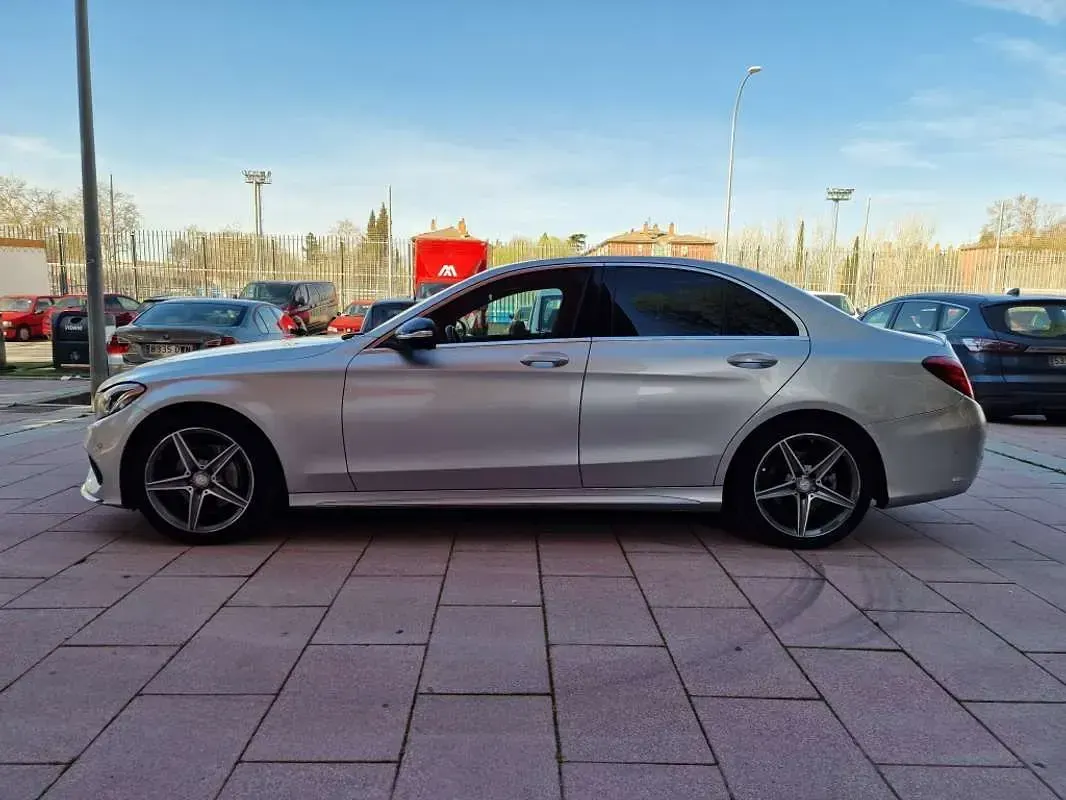Usado Mercedes C220 170 CV (125 kW) 2014 Gris Berlina