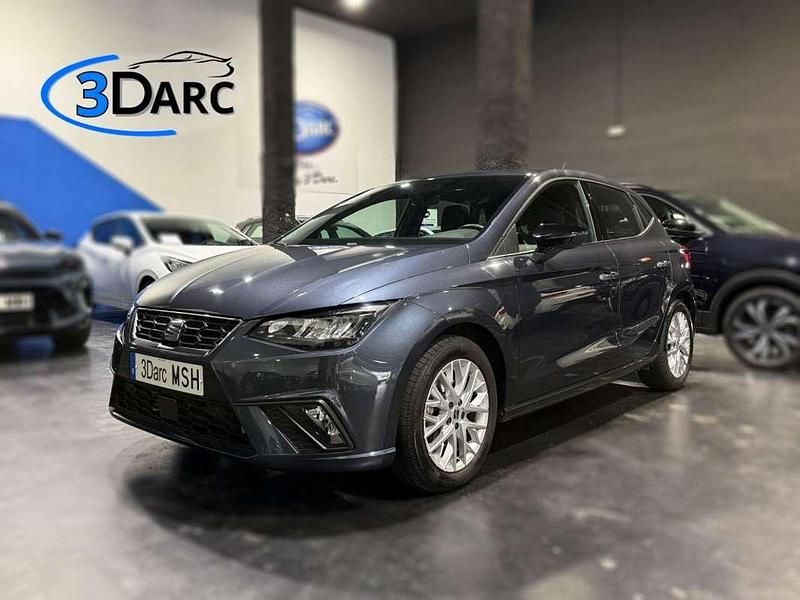 Usado Seat Ibiza FR 116 CV (85 kW) 2024 Gris Utilitario