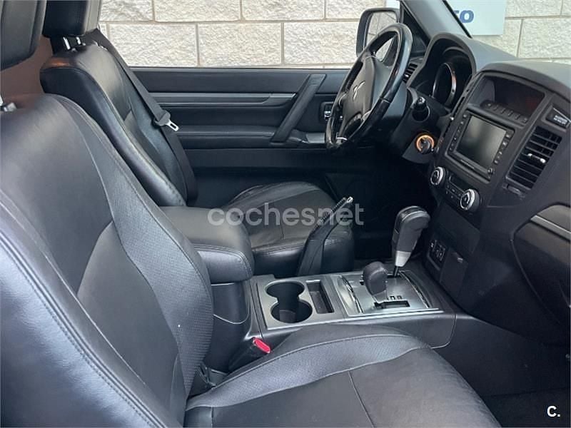 Usado Mitsubishi Montero 170 CV (125 kW) 2008 Gris / plata SUV