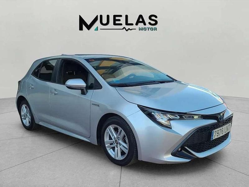 Gris Usado 2021 Toyota Corolla Active Utilitario | 17.500 € (Buen precio) - Imagen 1/4