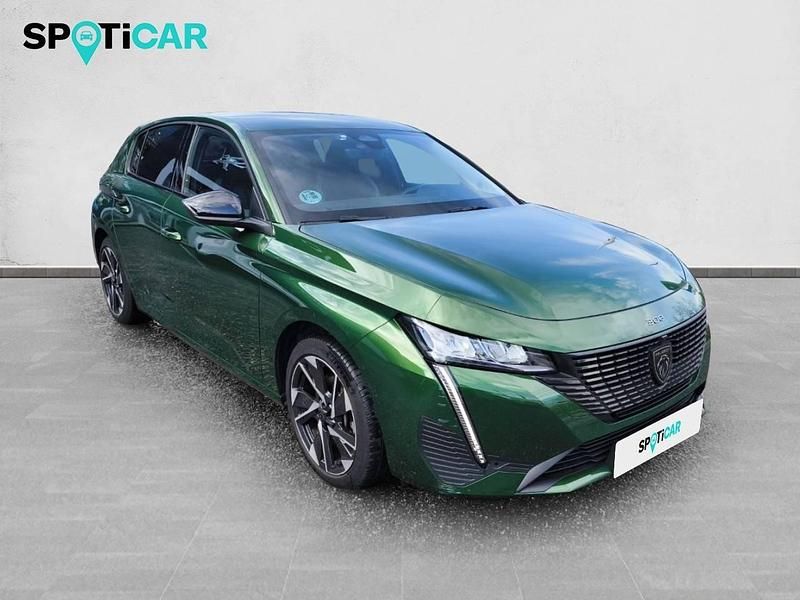 Usado Peugeot 308 Allure 130 CV (95 kW) 2022 Verde Berlina