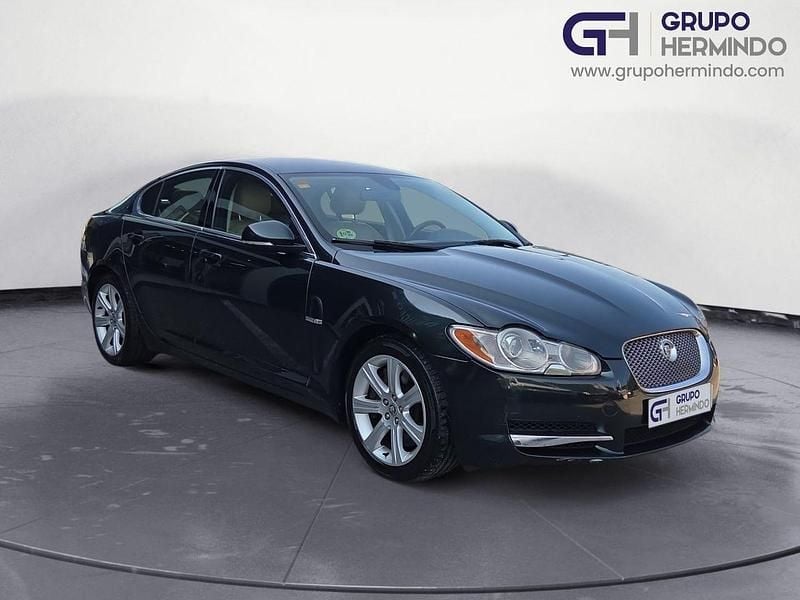 Verde Usado 2010 Jaguar XF Premium Luxury Berlina | 10.500 € (Buen precio) - Imagen 1/4