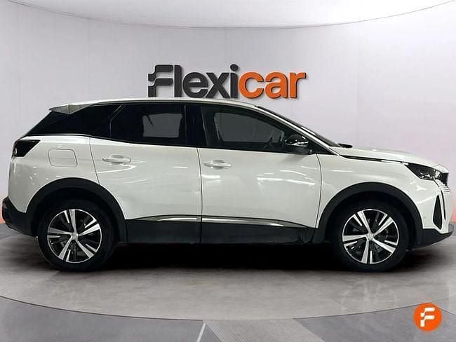 Usado Peugeot 3008 Allure 130 CV (95 kW) 2023 Blanco SUV