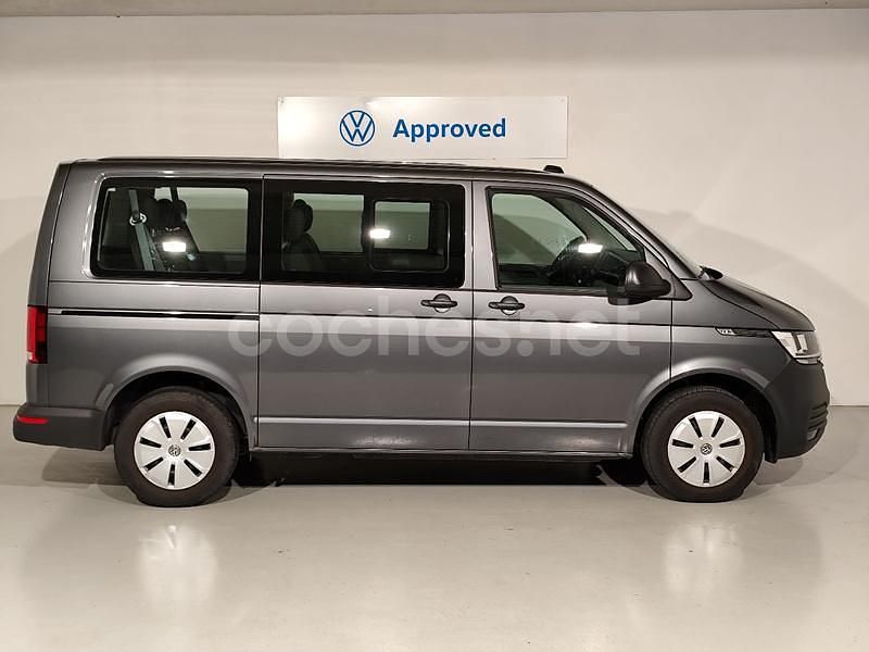 Usado VW Caravelle 150 CV (110 kW) 2024 Gris / plata Monovolumen