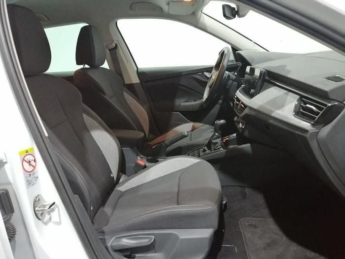 Usado Skoda Kamiq Selection 115 CV (84 kW) 2025 Blanco SUV