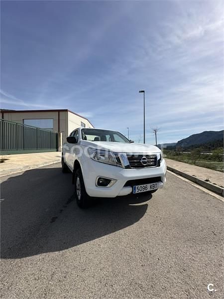 Usado Nissan Navara Acenta 160 CV (117 kW) 2017 Blanco Pickup/Camioneta