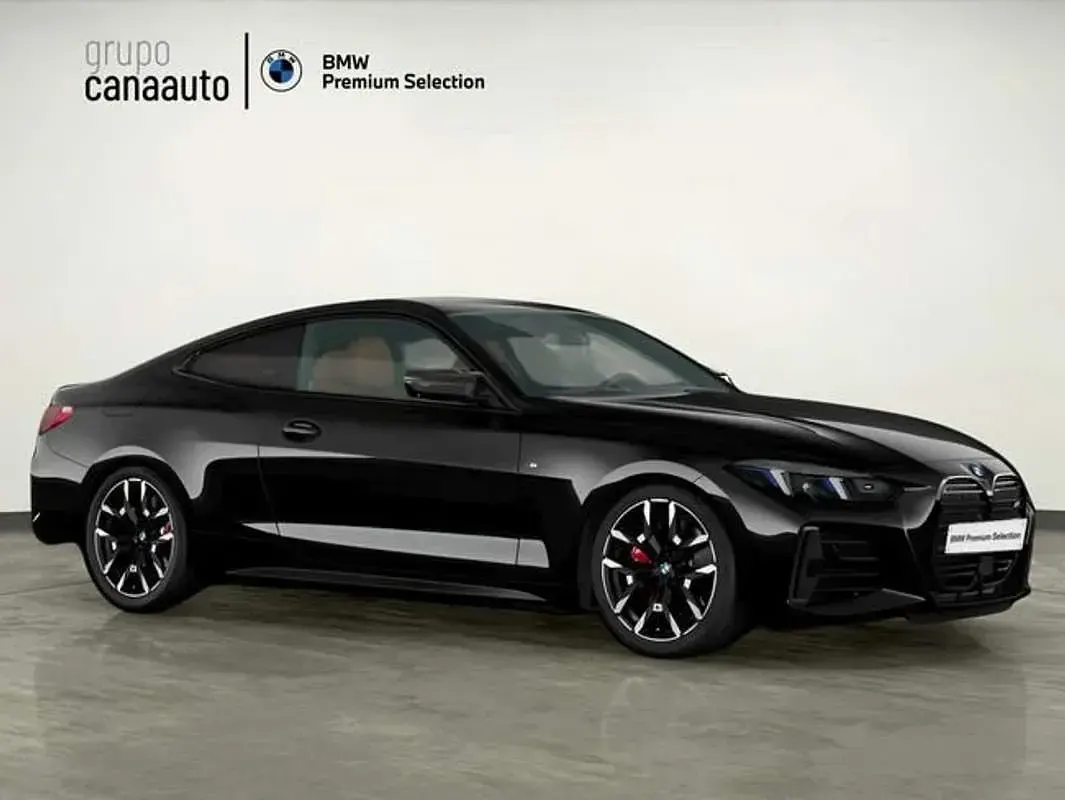 Usado BMW M440 Comfort Edition 374 CV (275 kW) 2025 Negro Coupe