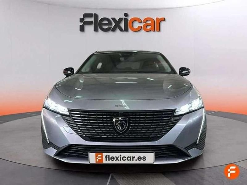 Usado Peugeot 308 Allure 131 CV (96 kW) 2024 Gris Utilitario