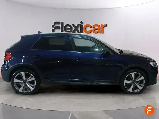 Usado Audi A1 116 CV (85 kW) 2021 Negro SUV