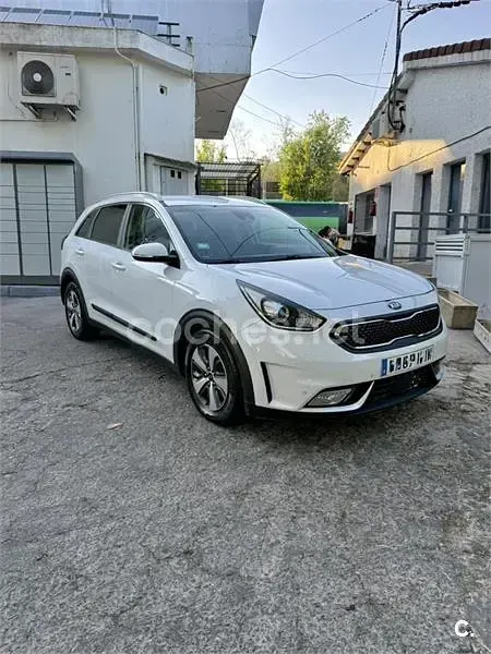 Usado Kia Niro 141 CV (103 kW) 2018 Blanco SUV