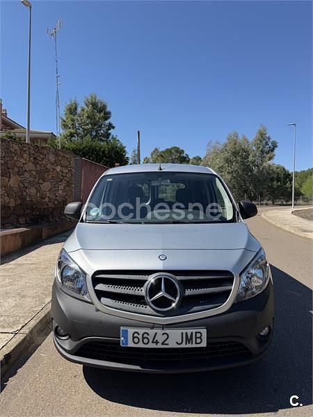Usado Mercedes Citan 109 90 CV (66 kW) 2016 Gris / plata Familiar