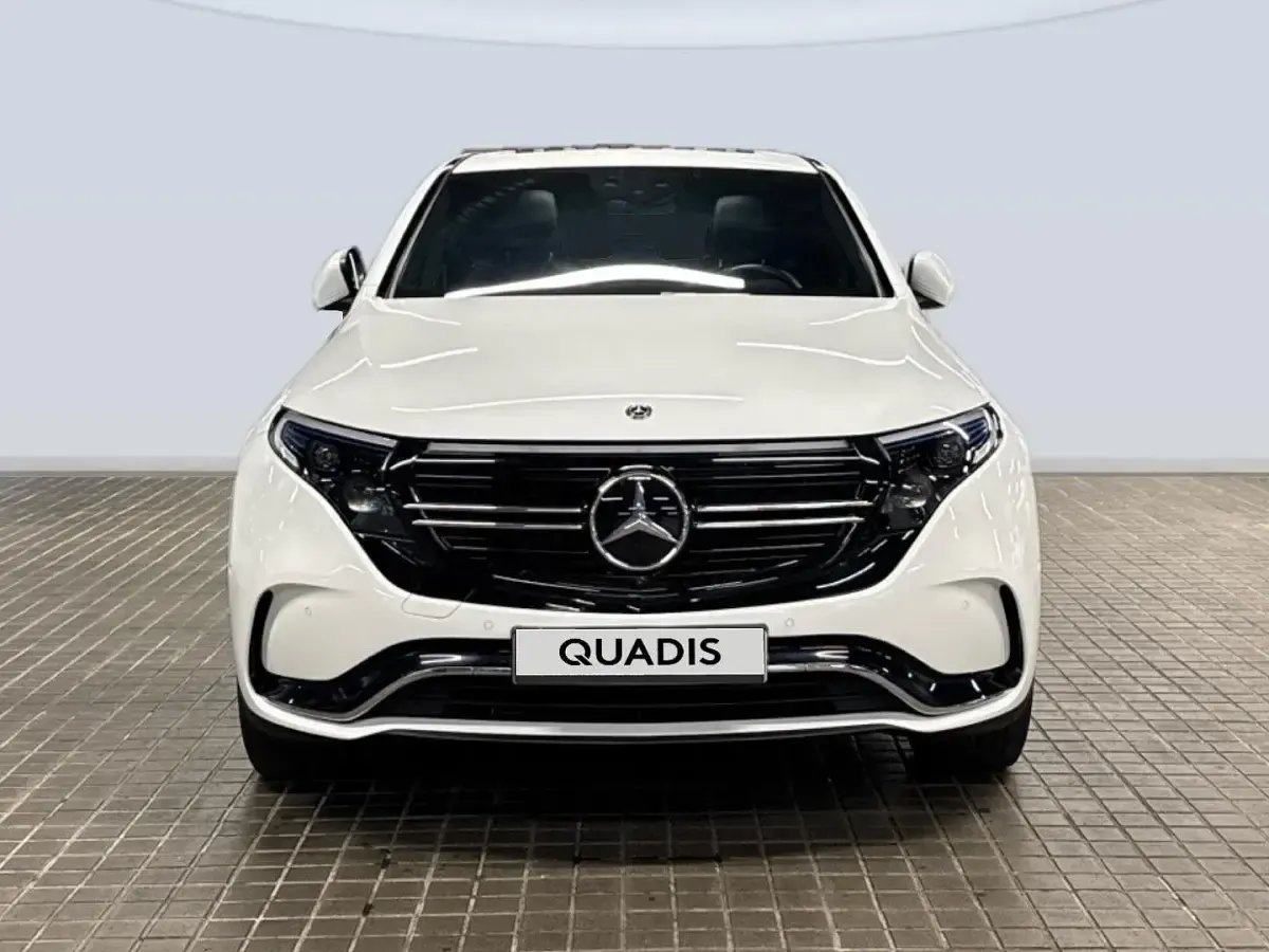 Usado Mercedes EQC400 300 kW (408 CV) 2020 Blanco SUV