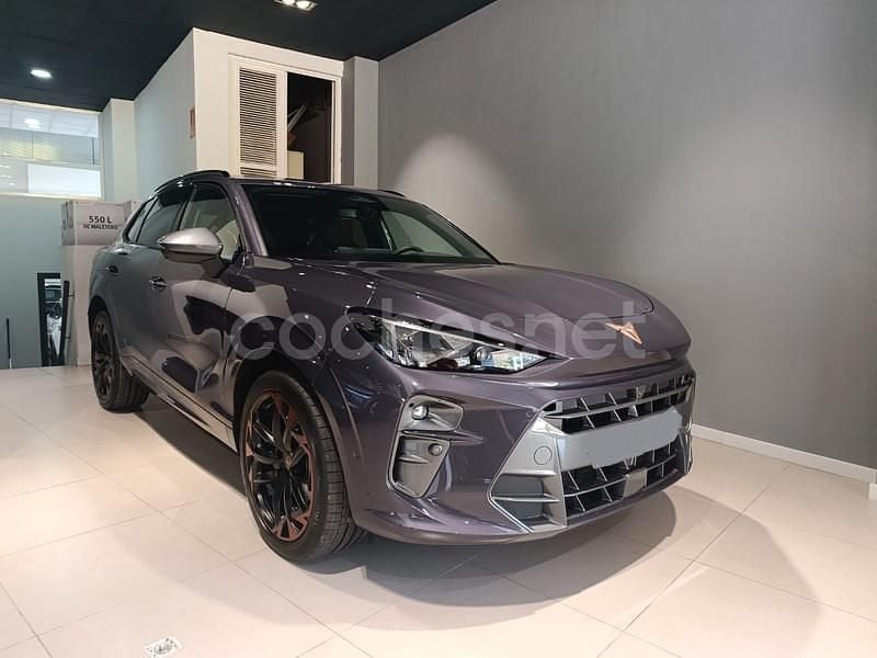 Violeta / lila Usado 2025 Cupra Terramar SUV | 37.900 € (Precio justo) - Imagen 1/4