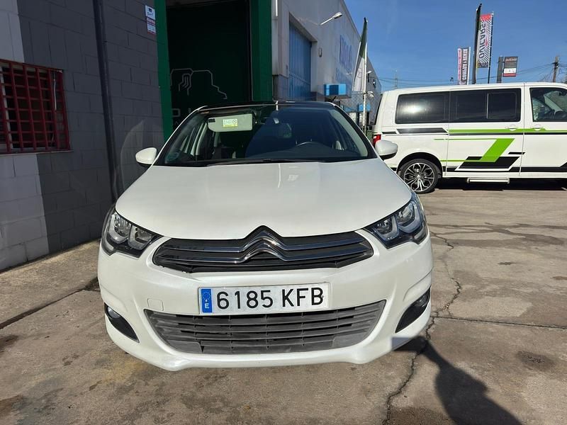 Blanco Usado 2017 Citroën C4 Utilitario | 12.000 € (Precio justo) - Imagen 1/4