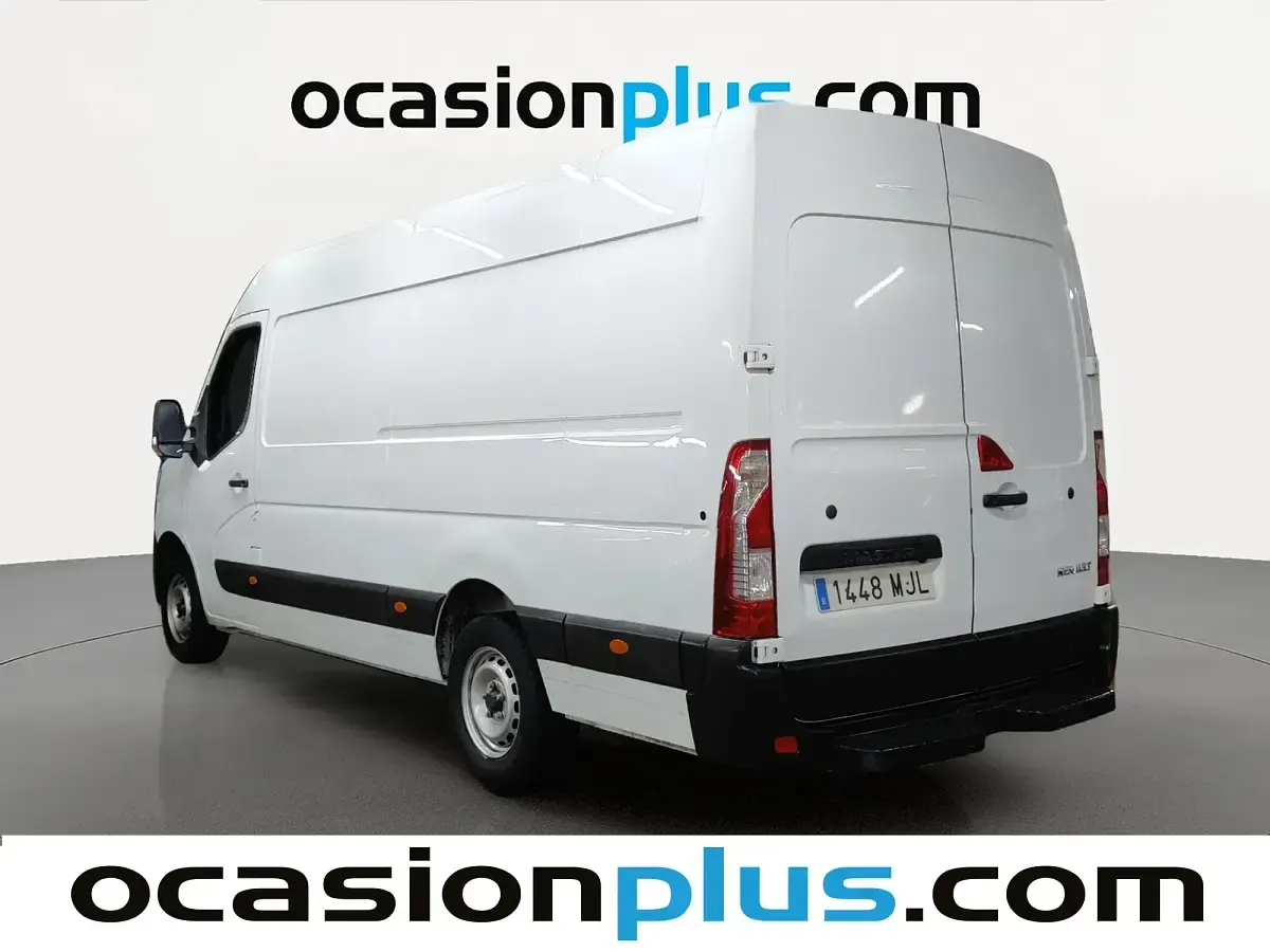 Usado Renault Master R.S. 145 CV (106 kW) 2023 Blanco Monovolumen