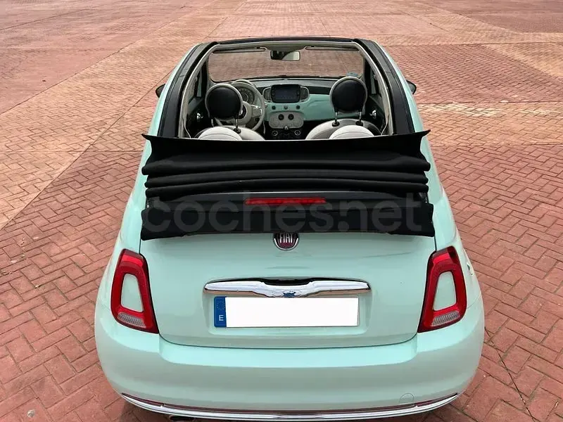 Usado Fiat 500C Lounge 69 CV (50 kW) 2019 Azul Descapotable
