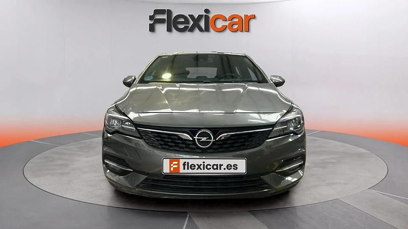 Usado Opel Astra Business Elegance 131 CV (96 kW) 2020 Gris Familiar