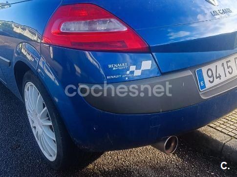 Azul Usado 2006 Renault Mégane II Dynamique Berlina | 3000 € (Precio justo) - Imagen 1/2