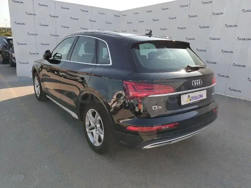 Usado Audi Q5 Advanced 163 CV (119 kW) 2022 Negro SUV
