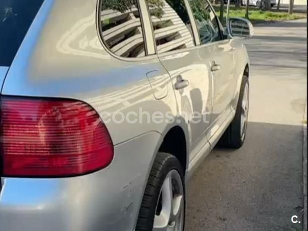 Usado Porsche Cayenne 250 CV (183 kW) 2006 Gris / plata SUV