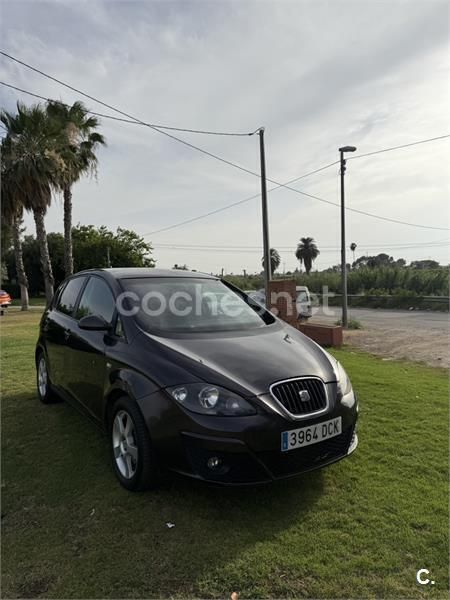 Negro Usado 2005 Seat Altea Monovolumen | 2500 € (Buen precio) - Imagen 1/4