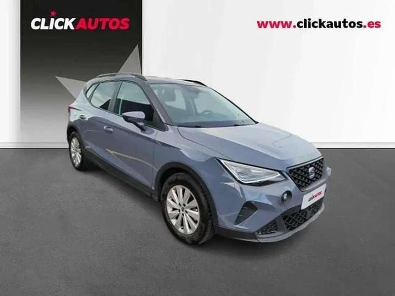Usado Seat Arona Style 95 CV (69 kW) 2025 Gris SUV
