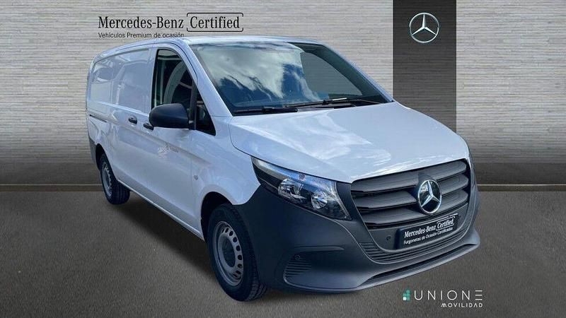 Usado Mercedes Vito 102 CV (75 kW) 2025 Blanco Van